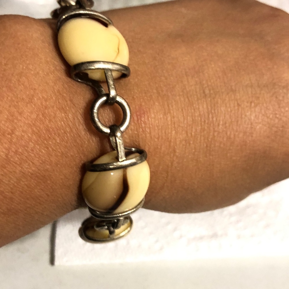 Chic Cream and Brown Beaded Bracelet - Picture 7 of 8